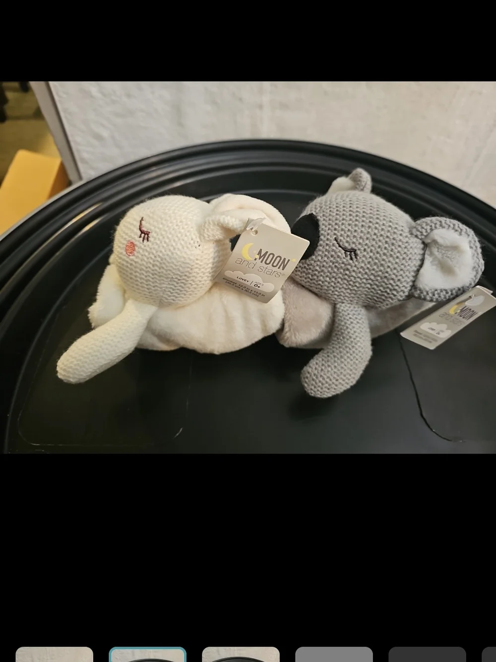 Plush Bib Buddy - Cream & Light Gray